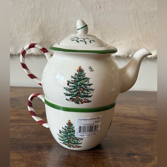 Spode Christmas Tree 3-Cup Peppermint Tea for One Set - New in Box - Picture 3 of 15